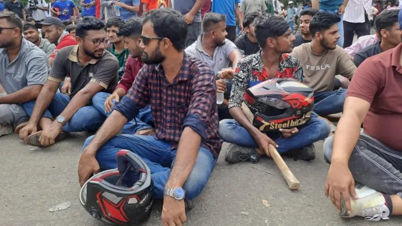 ছাত্রলীগ নিষিদ্ধ ঘোষণা: গ্রেফতারের বৈধতা ও আইনি প্রশ্ন
