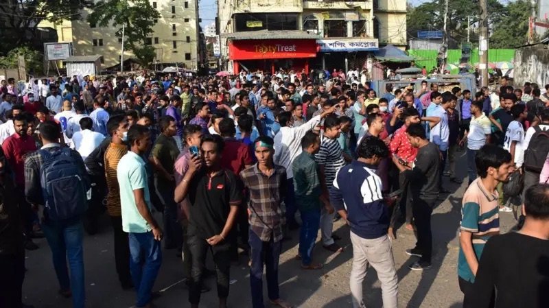 চট্টগ্রামে আইনজীবী সাইফুল হত্যা: সর্বোচ্চ গুরুত্বে কাজ করছে সরকার, হাইকোর্ট সন্তুষ্ট